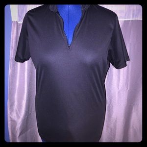 Women black sports jersey